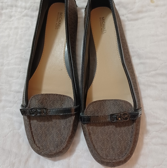 Michael Kors Flats Loafers Buckle New - Picture 1 of 7